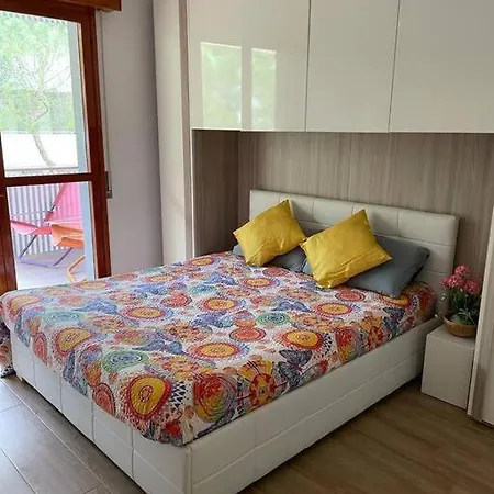 Pineta Holidays 아파트